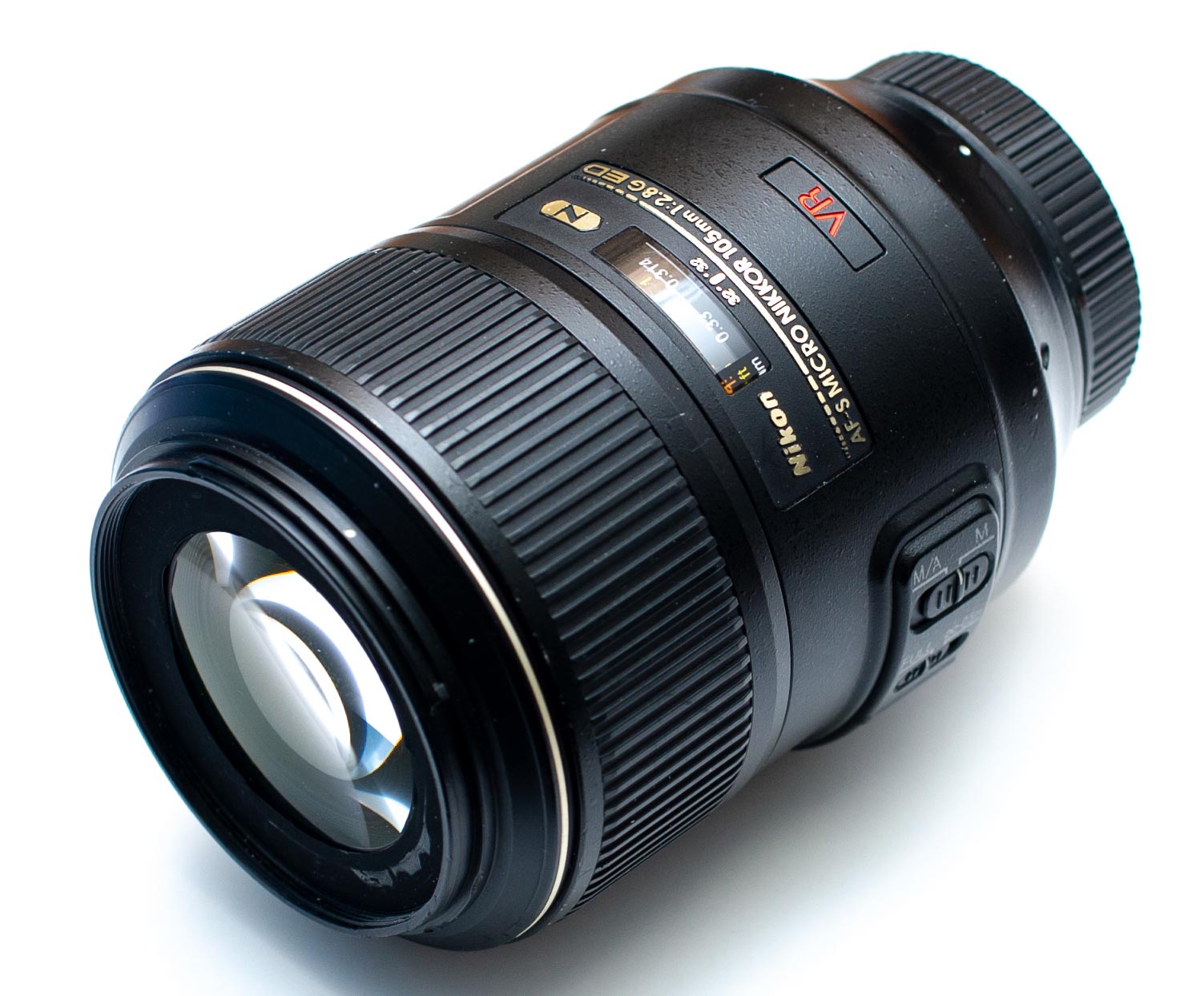 AF-S VR Micro-Nikkor 105mm f/2.8G IF-ED